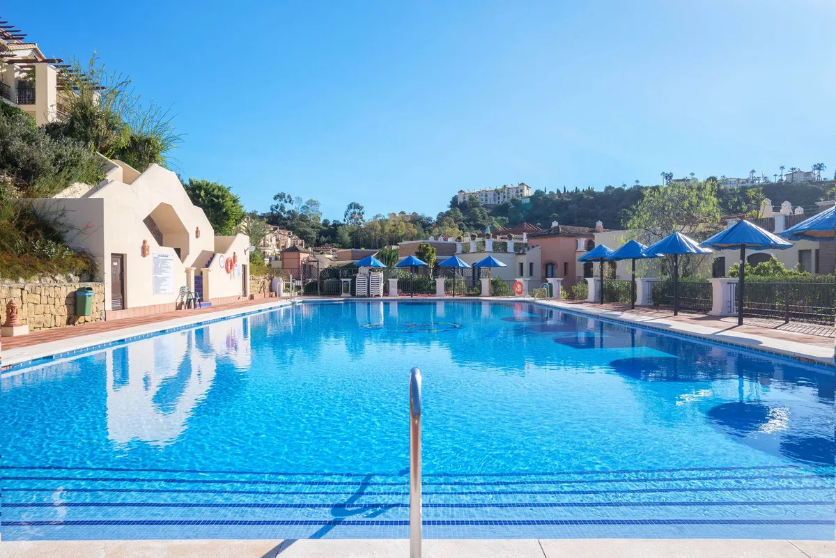 3ffb8fdf-8891-42b1-b1f0-2ae8347a48eb