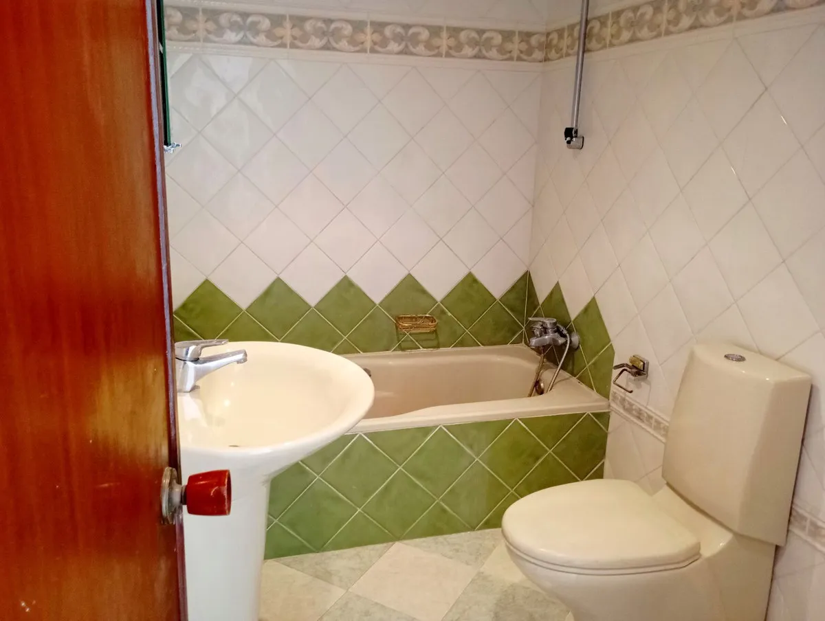 a2a7896f-c405-45e5-b916-c94185220a6f