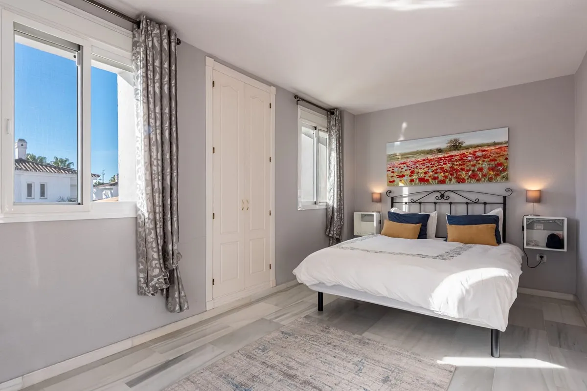 20334aff-1e8e-4ab3-971d-9db8d26d25b1