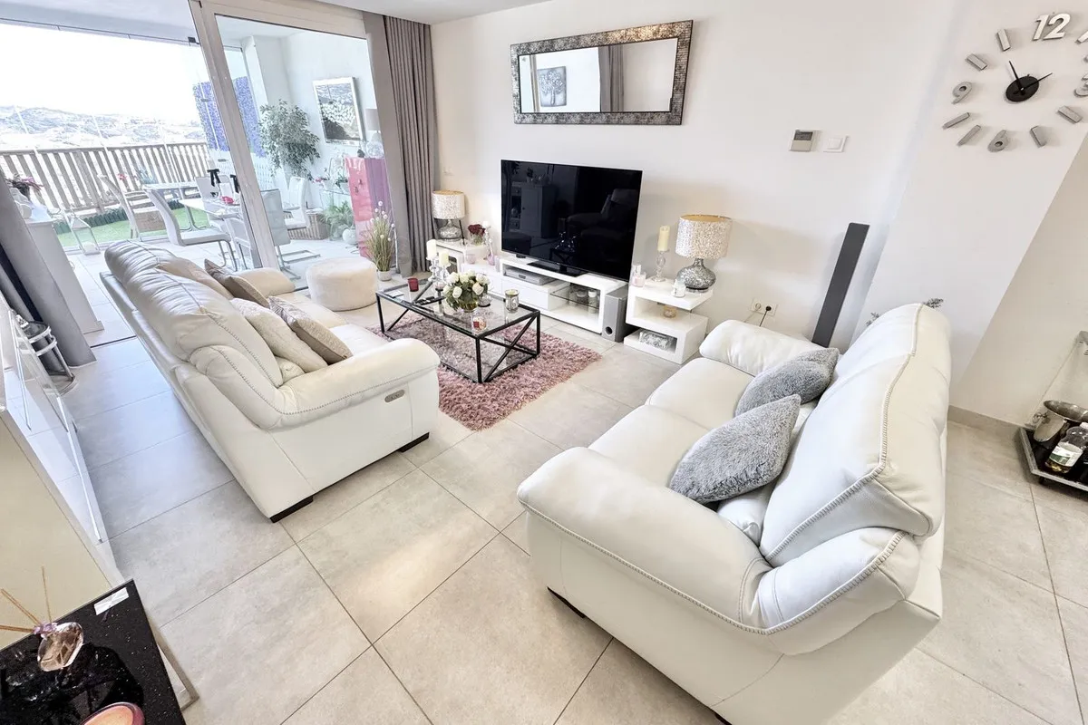 0c817ed2-4319-4027-b7f5-ad534f8a6a9c