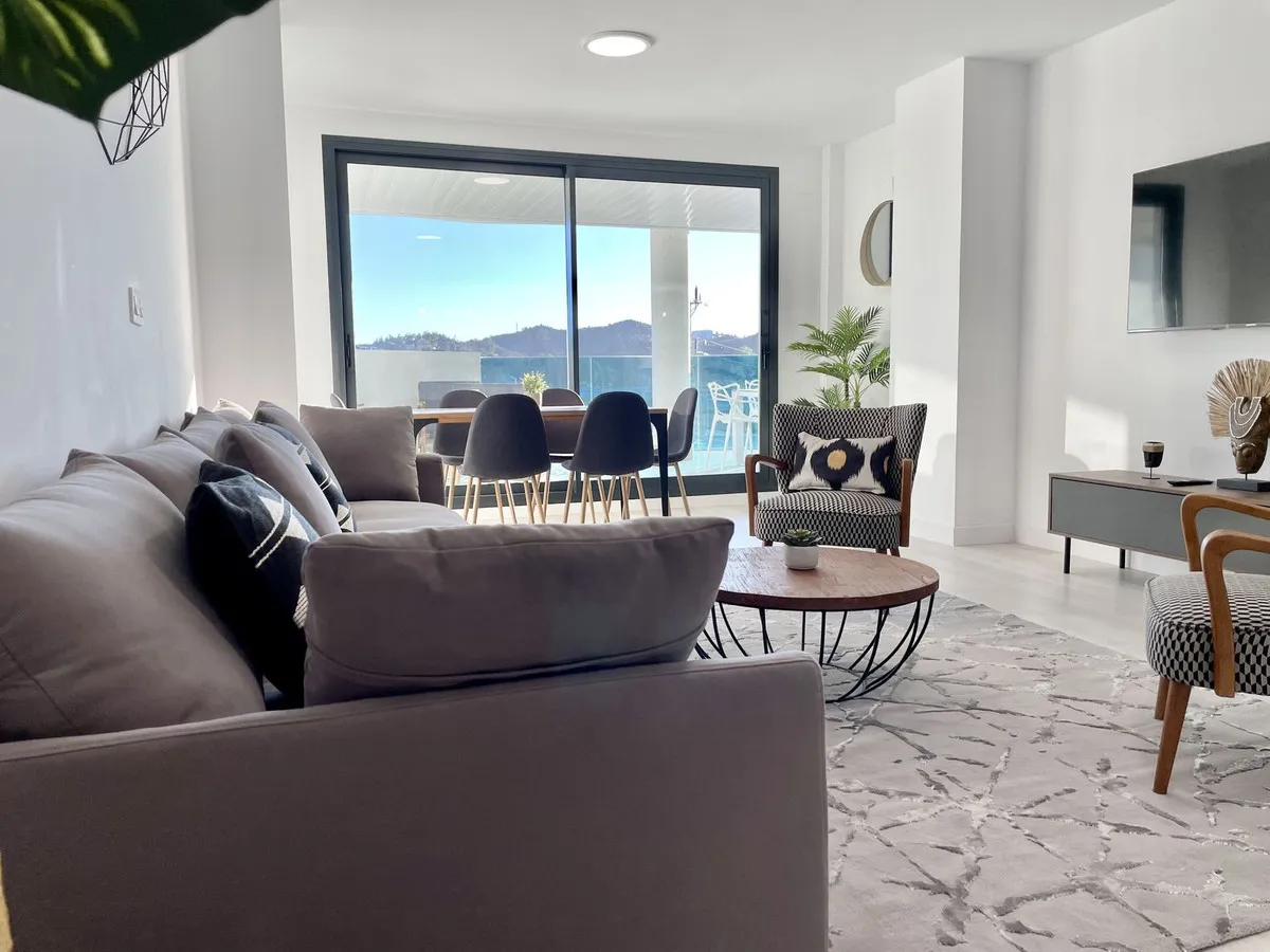 1d537a08-70c6-41c1-9c2e-1a6285fdcf33