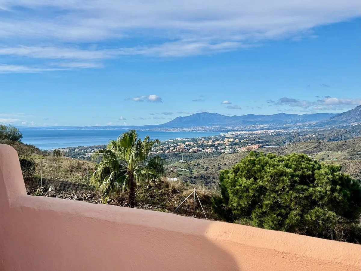 301fd3ac-7ab8-4467-bebc-29adb257efd9