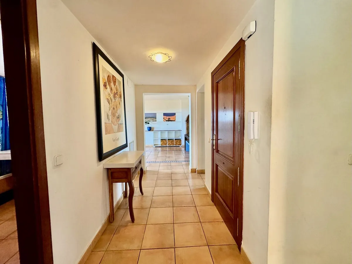 4f86ecb1-d713-4785-ba72-e95b4771a1e0