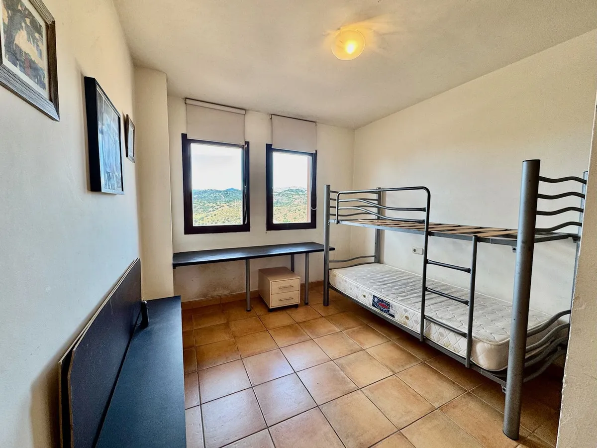 c5eca887-8a74-49ad-b702-ff0e066729cb