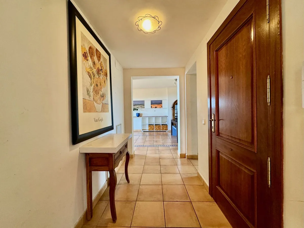 cceee90d-ba43-4132-8ec3-5cb337eece7b