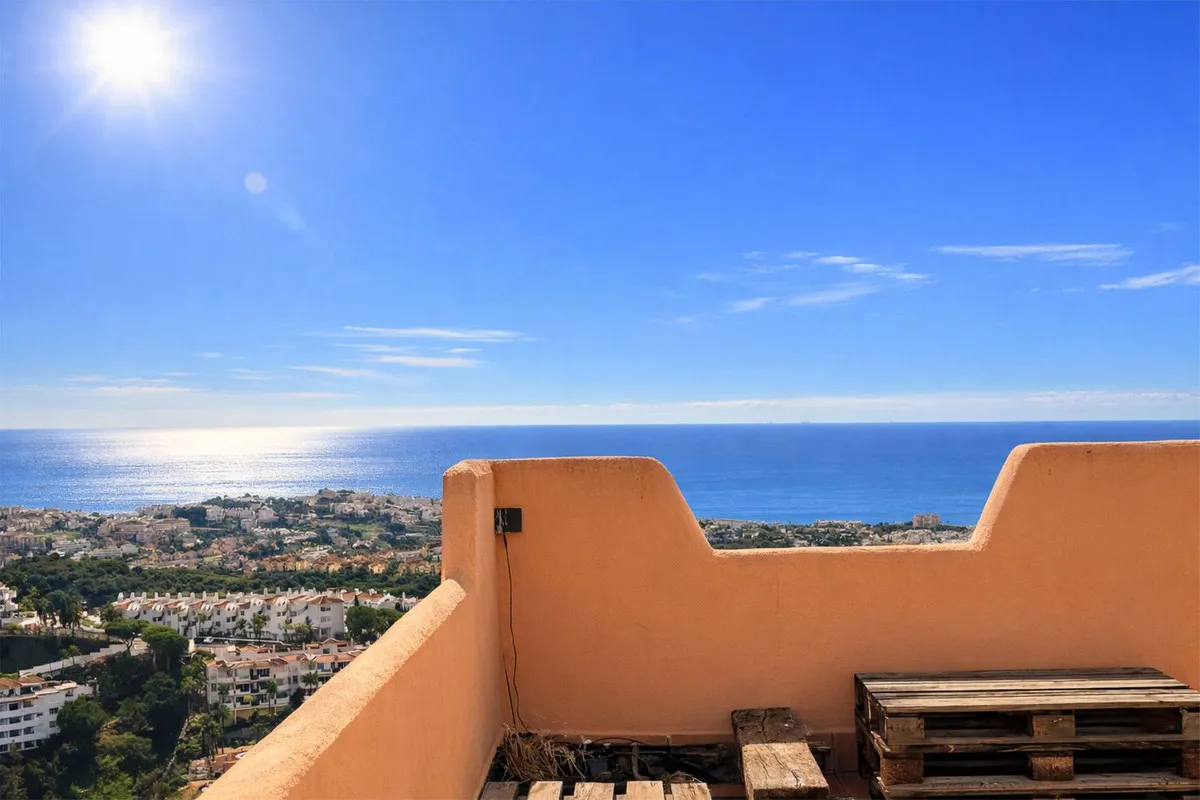 d5651f58-90db-4c81-8318-cfd1d0be76c2