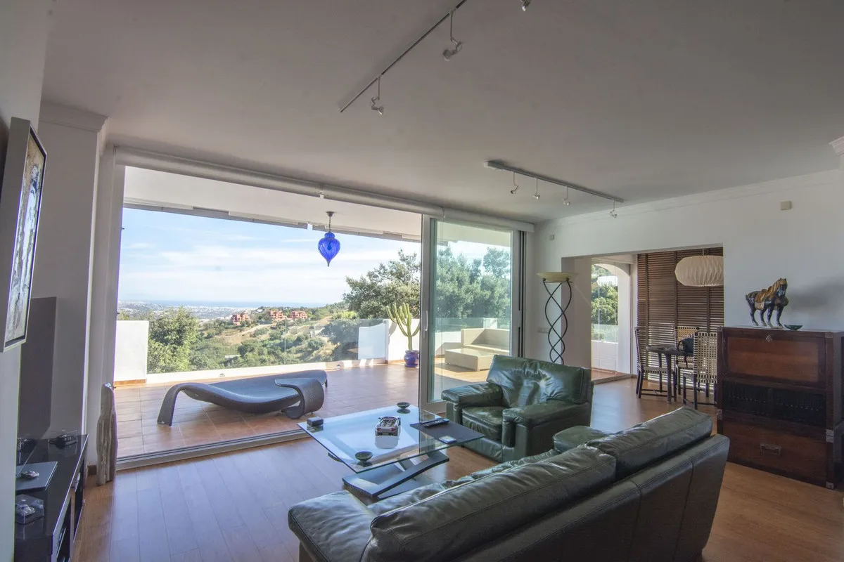 5854ee15-8271-4378-a896-9dcc2300c986