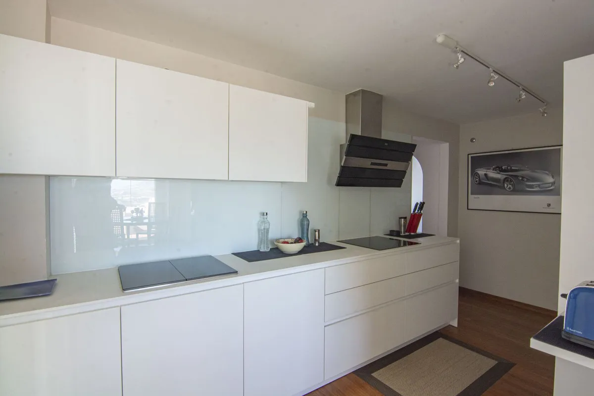 eeb21928-9d04-4ffd-83ea-48289a083f14