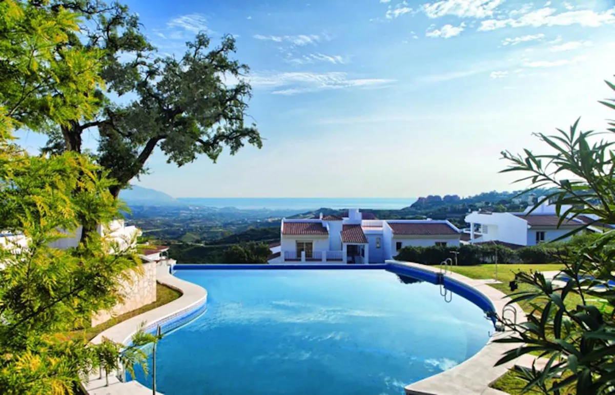 f71df3e2-f8ae-423f-b49d-f99297b03c8d