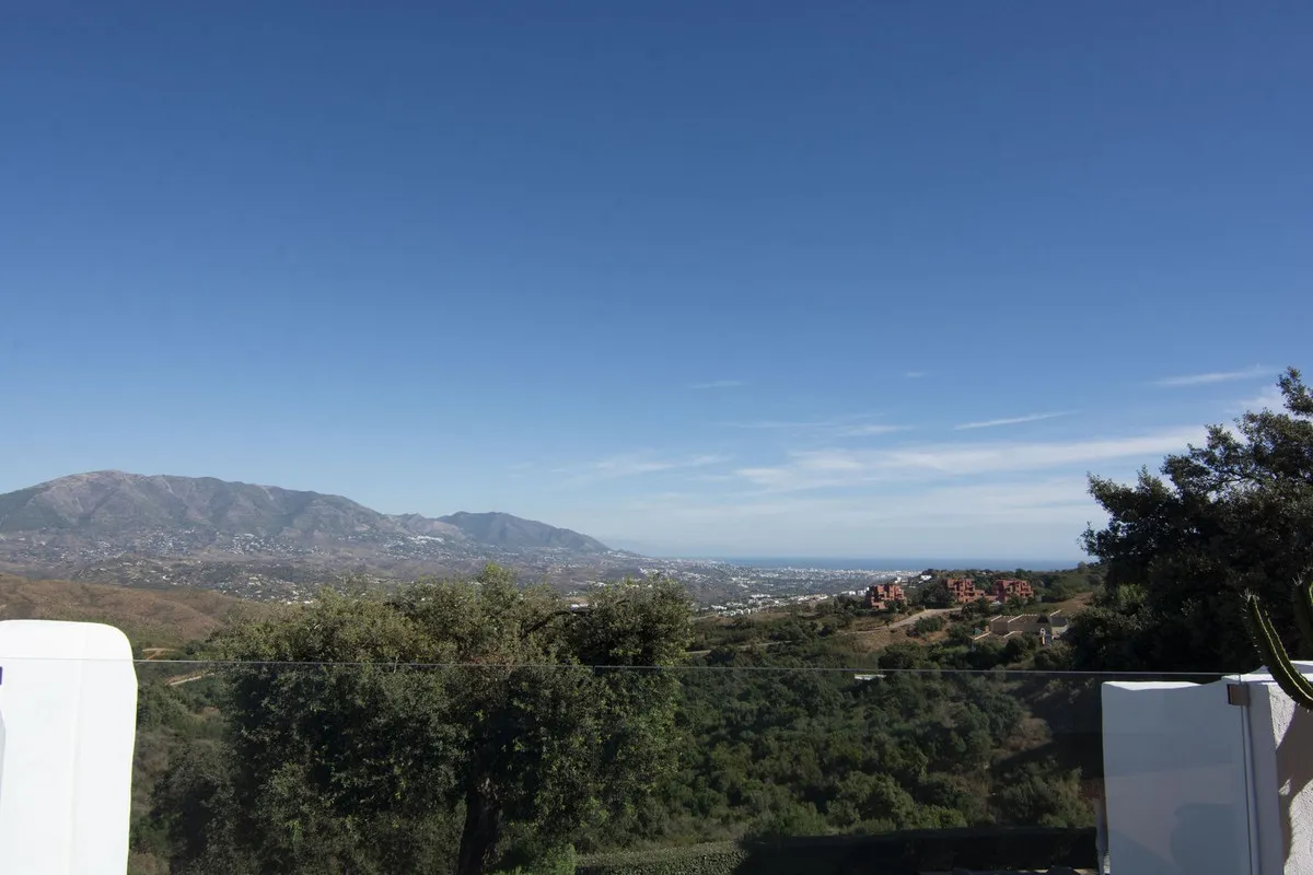 f7c72f27-8357-45c7-b6a1-390df72dae06