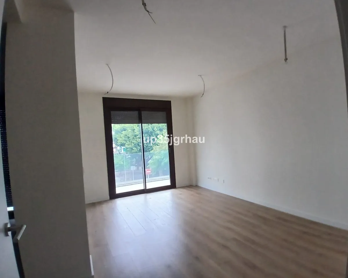 26f1ccc9-9d66-4bd8-9a0b-5f763da287ce