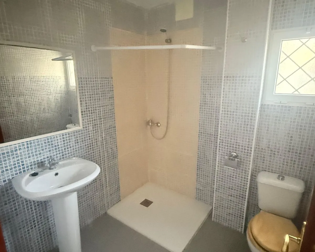 f1b0ce58-c969-4f85-b6d7-cc6c69ef0623