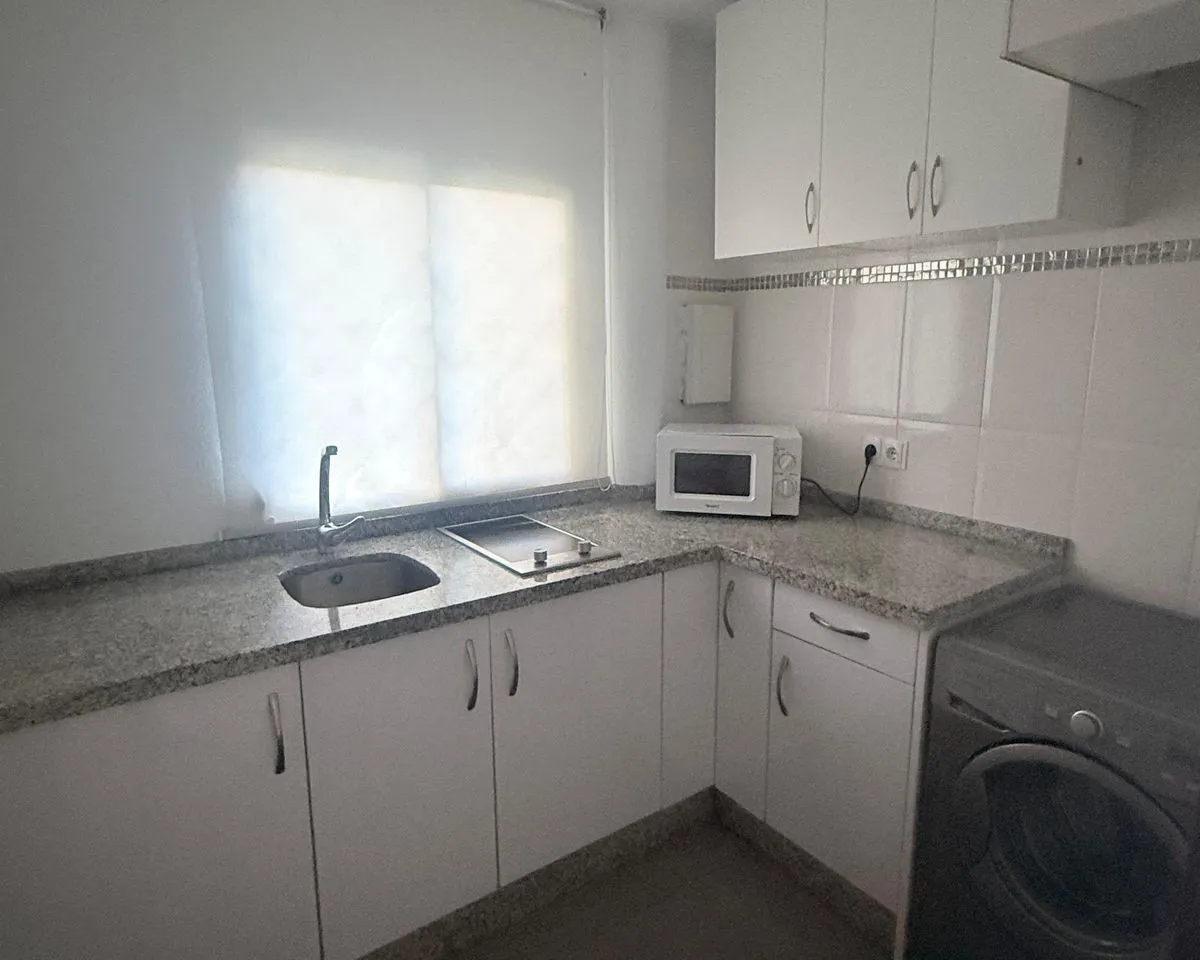 f3d7a6a7-3a09-4c59-8068-a45073b4634a