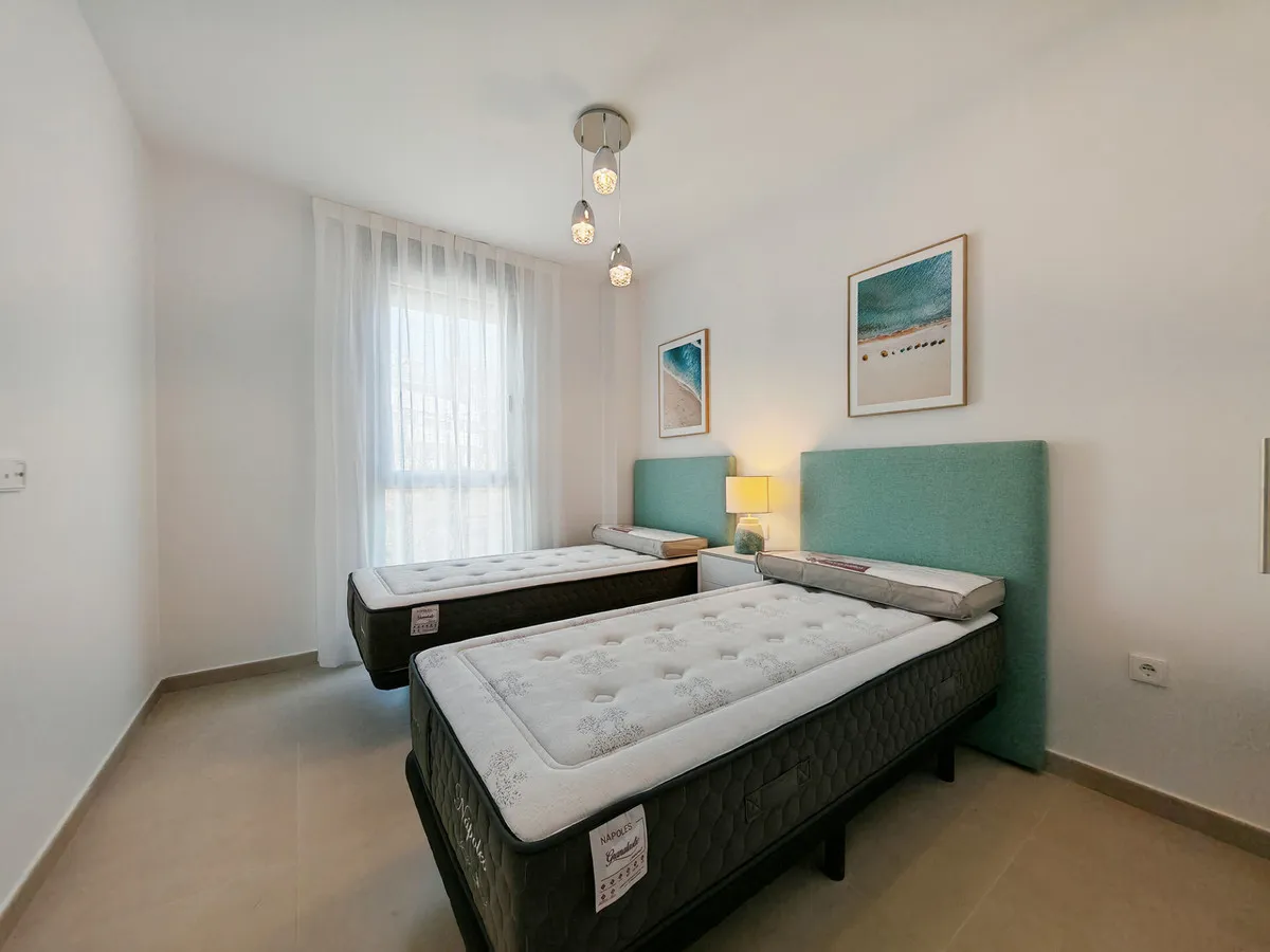 9bdf7e40-0583-4fba-adfe-6b9356fec844