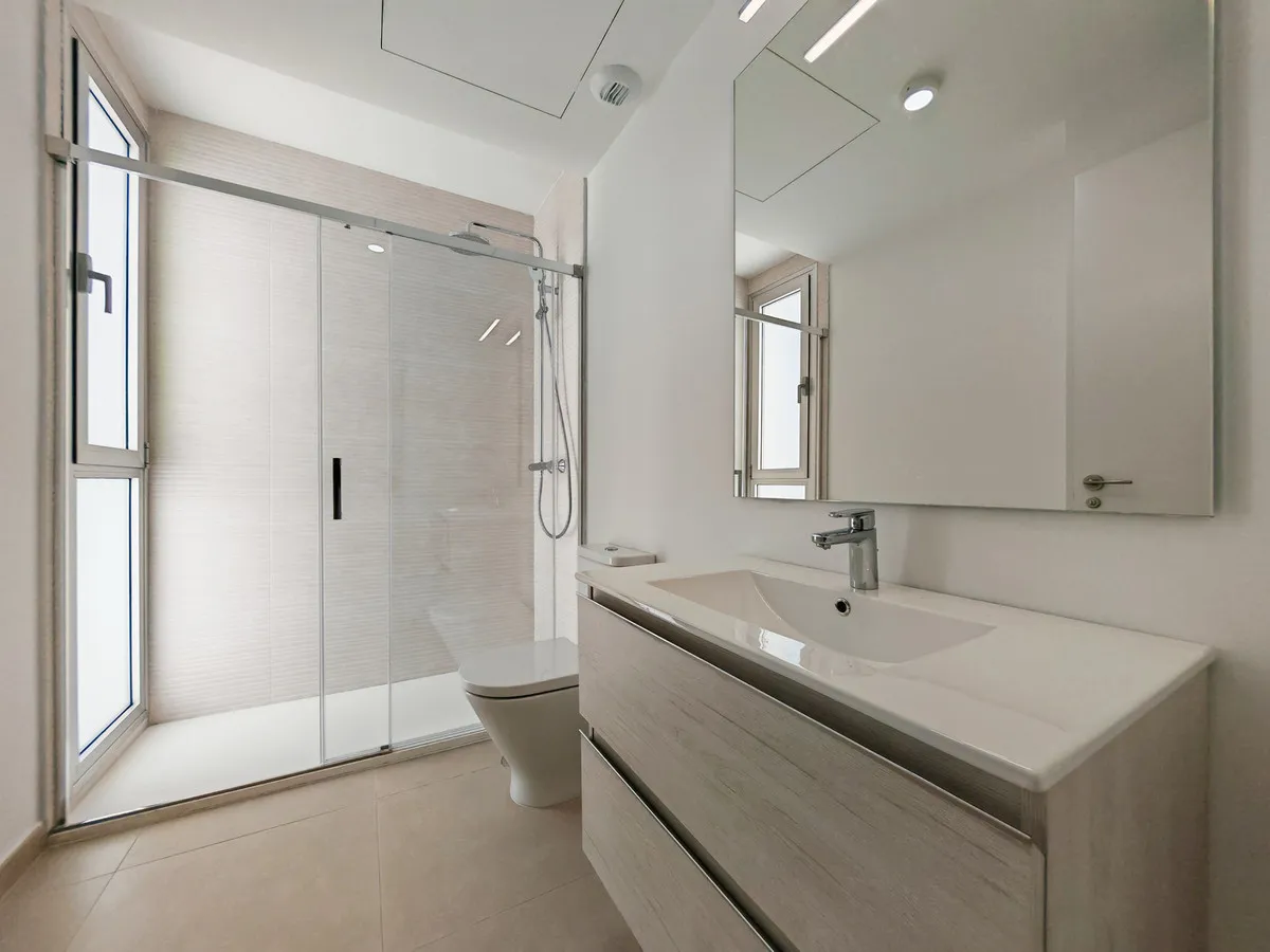 c8b74f35-e928-4722-b70a-519be5374f71