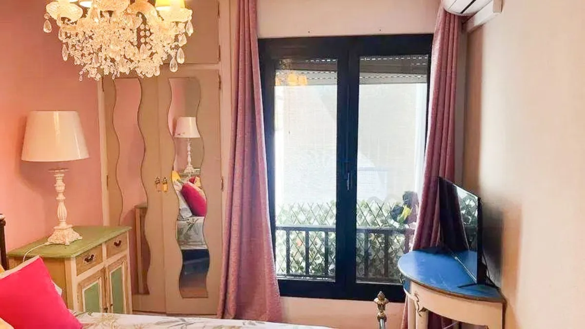 d28599f5-df08-42a9-9e03-b998636a4224