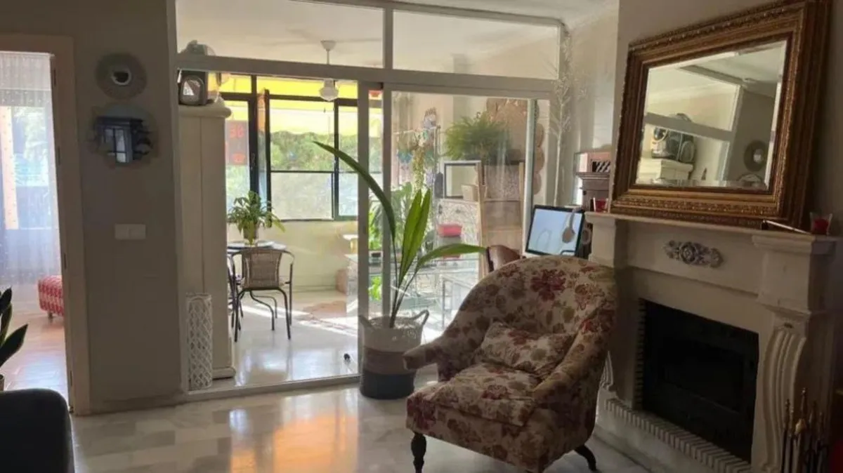 5fc33a7f-8ff8-4063-8c6b-89cc8e755a63