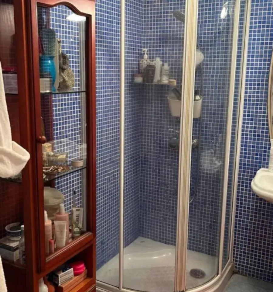 9a0aef51-27d3-404a-91c8-8b23c8d8cc8d