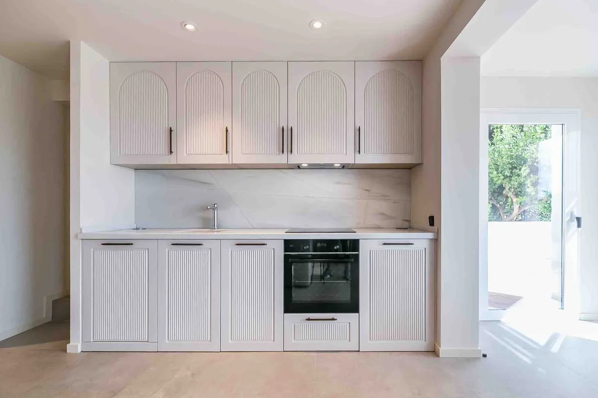 b8a4969b-1344-4e17-bc60-d44414401ff6