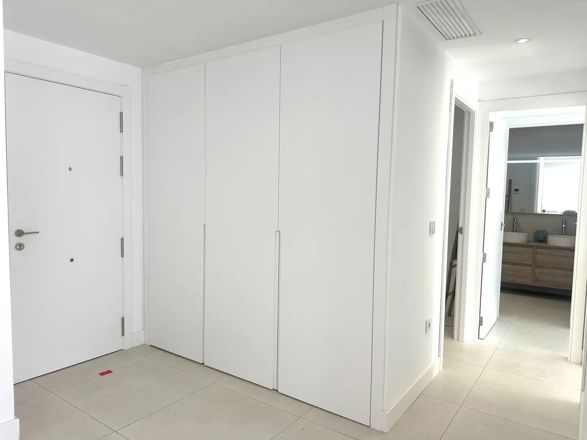 76126760-bbb9-4644-816c-44004cb8f79a