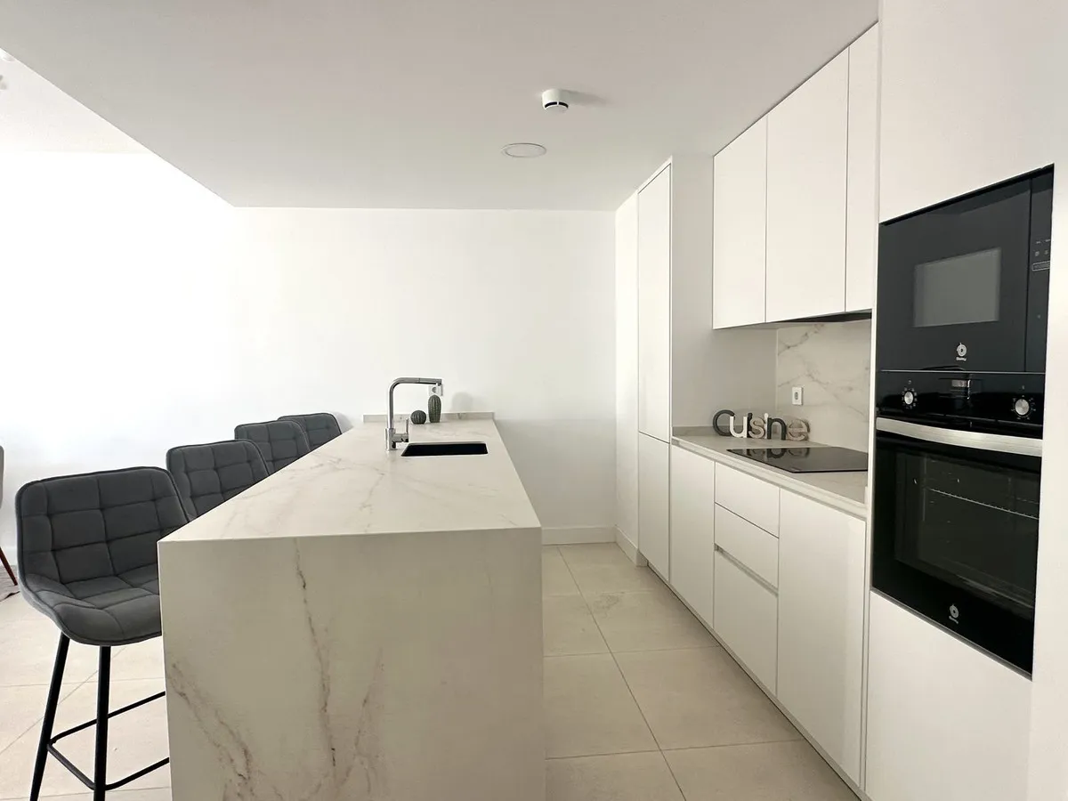 8964c20d-8ea3-4a74-9141-63ef119fad51