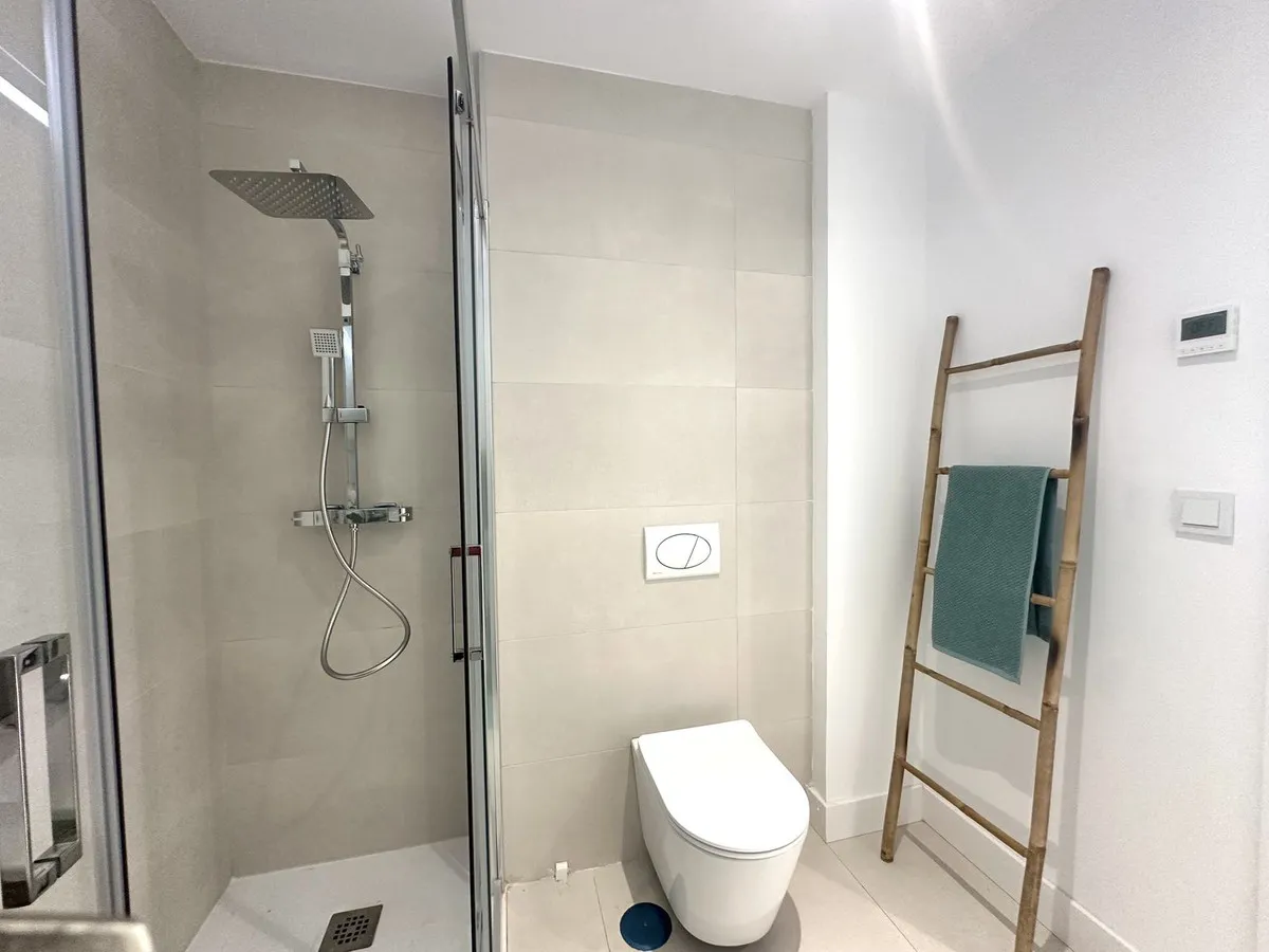 eb38d175-9189-4e84-95f3-f253c10663a6