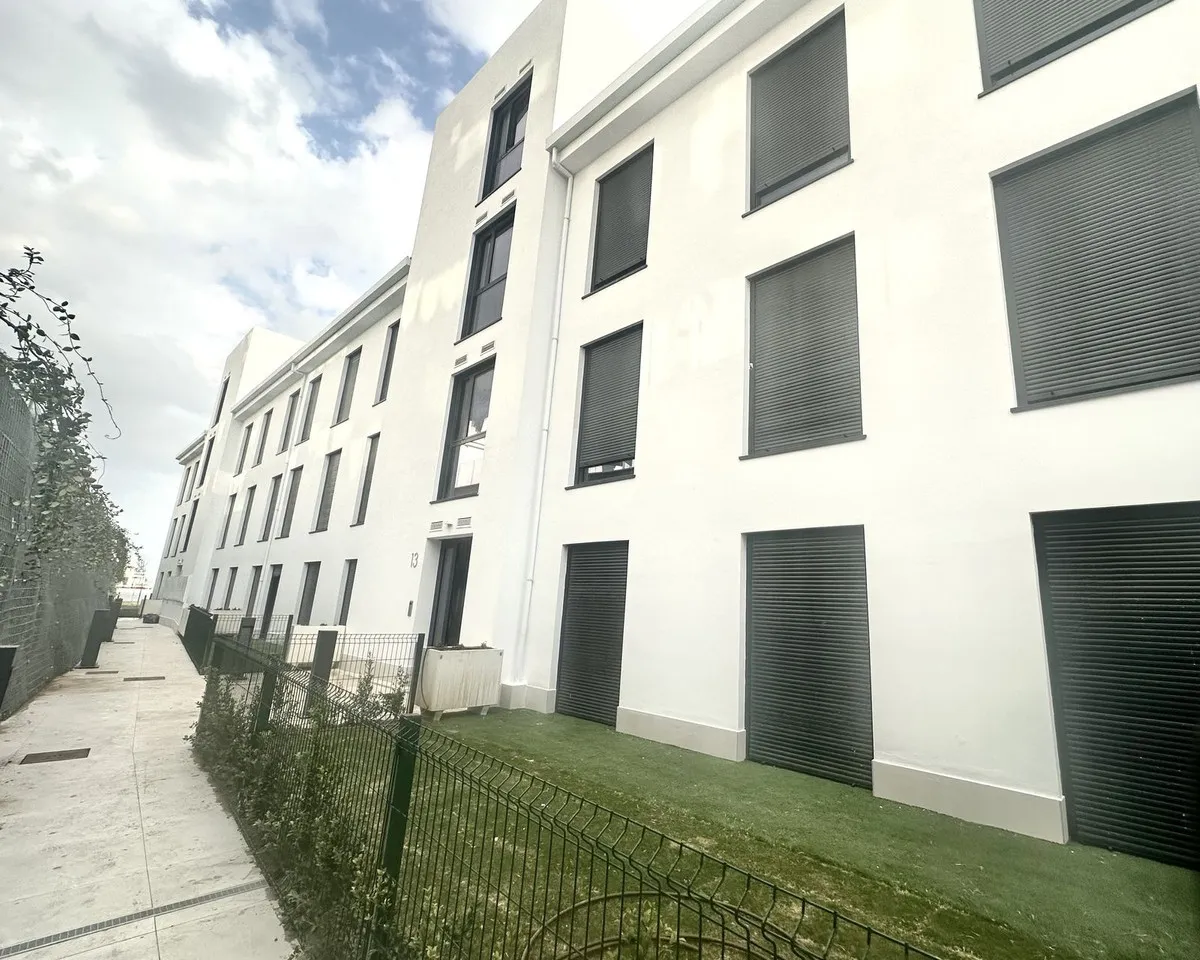 ff70d7b9-495b-4128-971a-3616d0d7dbeb