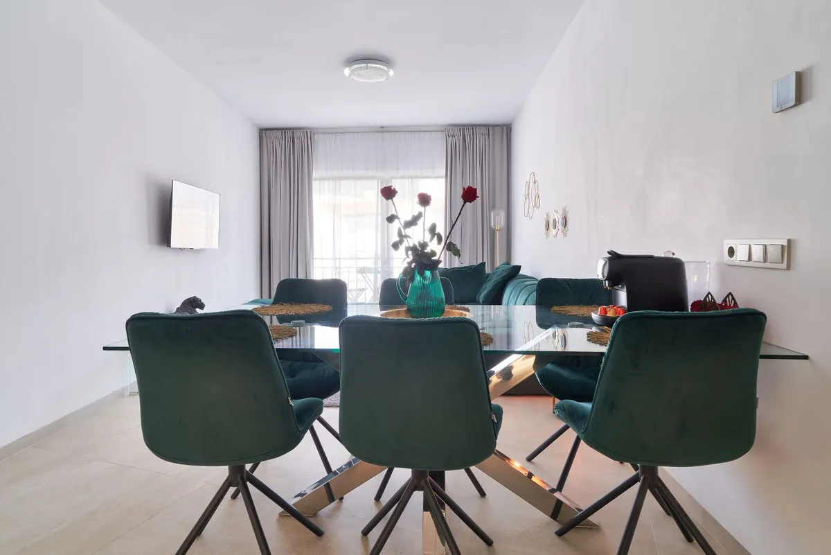 0bc6f4e5-7a85-4e31-bc27-9f80c77fe949