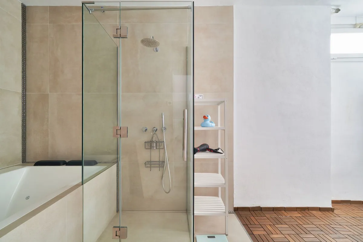 a064186e-725a-49af-ab54-6310a78d7990