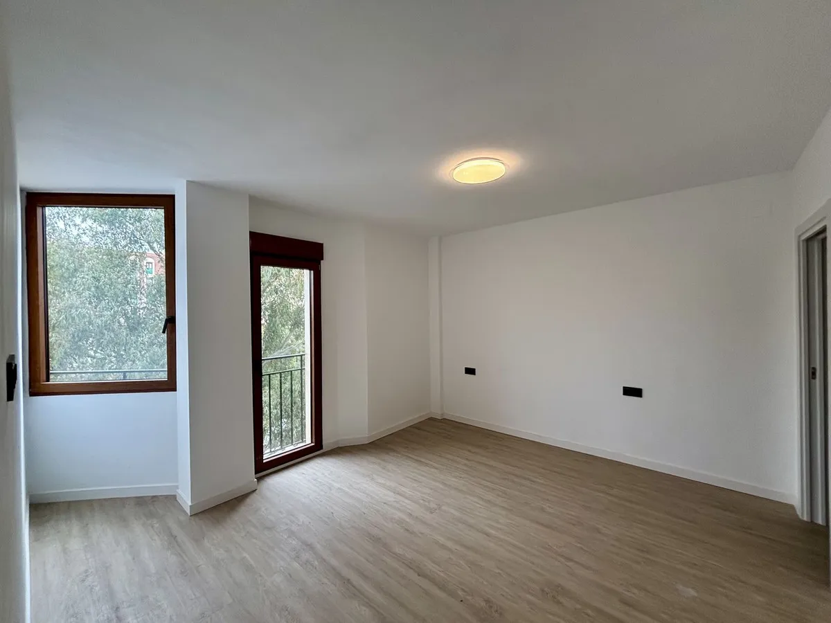 7f98304f-b40b-488a-824f-11ae75ac9e87