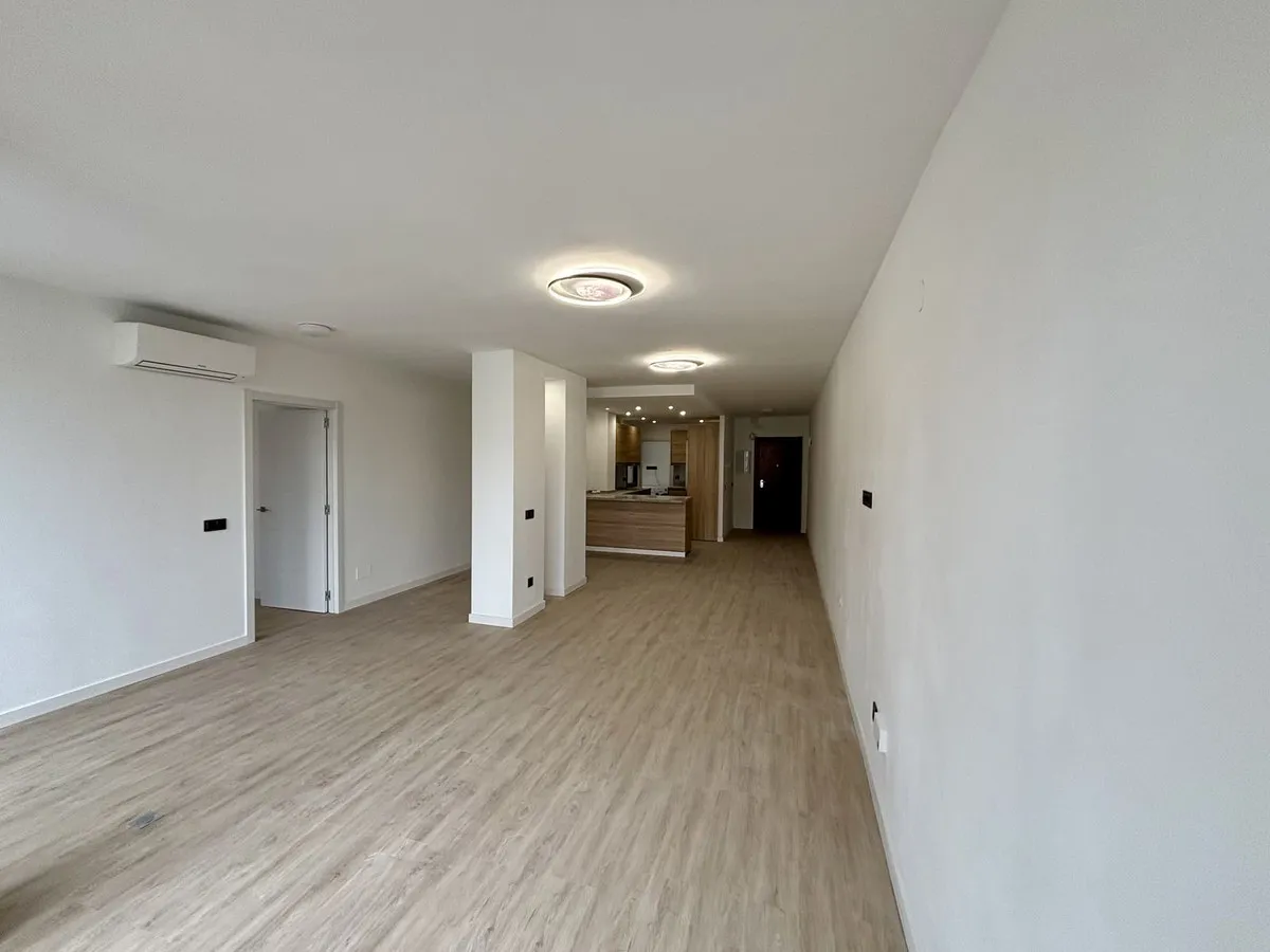 de2803ff-affc-4a40-810a-592c7cc37c9d