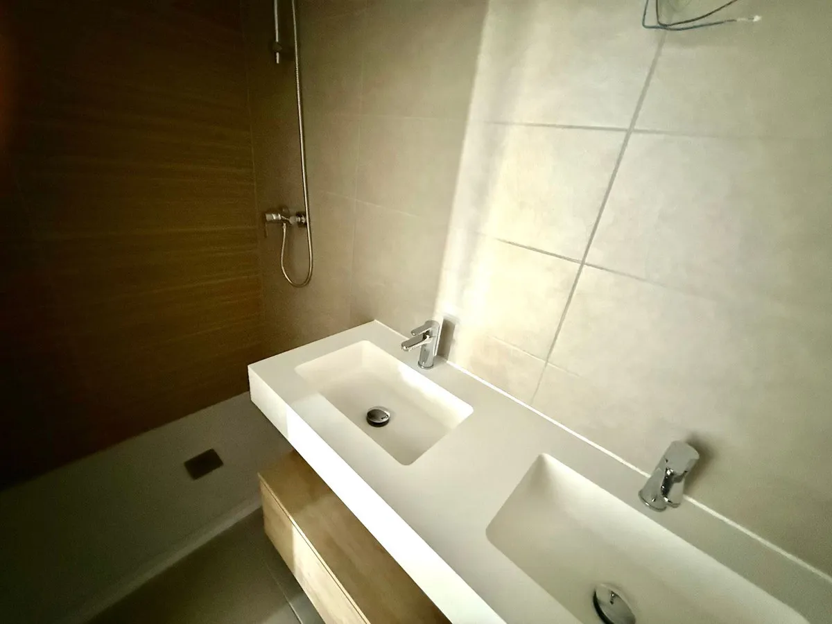 51d1098a-496f-41cf-8305-50e278ea08d1