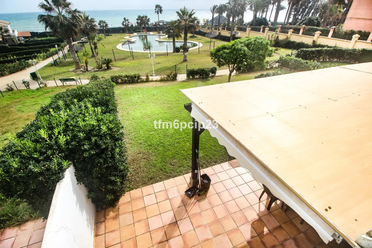 92b6b71b-9a3a-40c5-a0f5-ff16607f8880