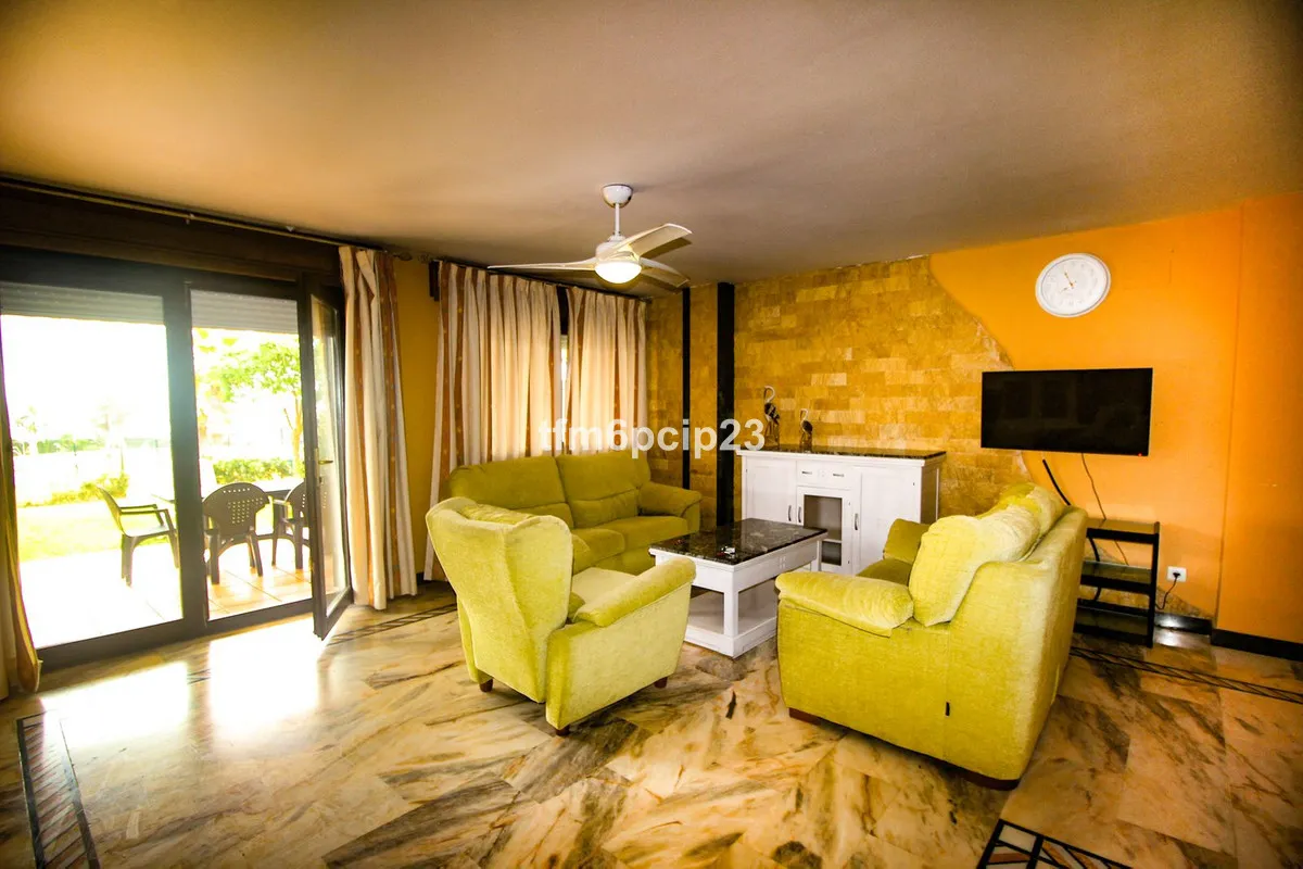 cb7c53f9-7aa3-43cc-81ca-757f86b6555a