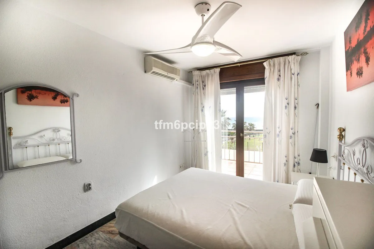 dba2ef9c-e6c7-4a54-b03e-dea6ff9fdb99