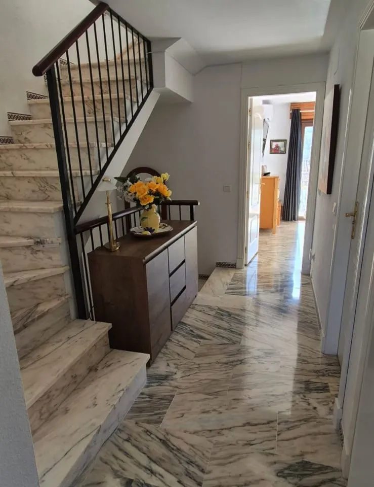 34c3fabf-f303-4d04-98df-989a6a8d8728