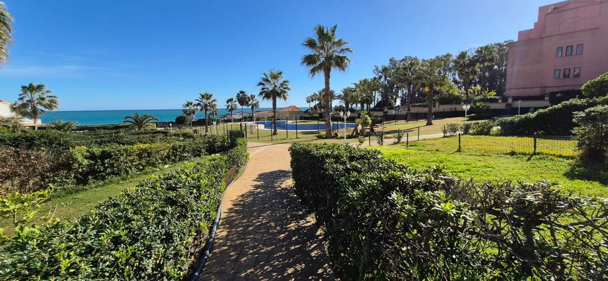 3c767f3c-cb21-44d1-8565-b9e559bf1ac9