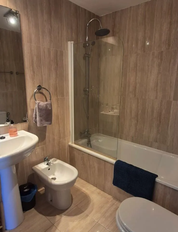 aba8838d-d8fe-4b41-aec4-c550db6981b9