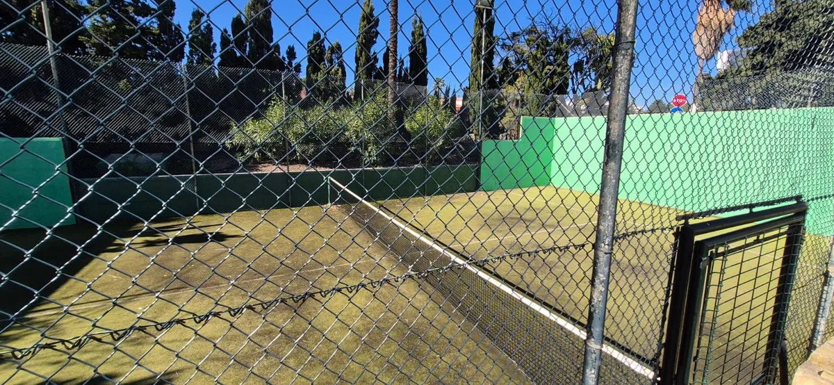 ffa59884-fbb3-4f8f-bfe7-a7b55a934346