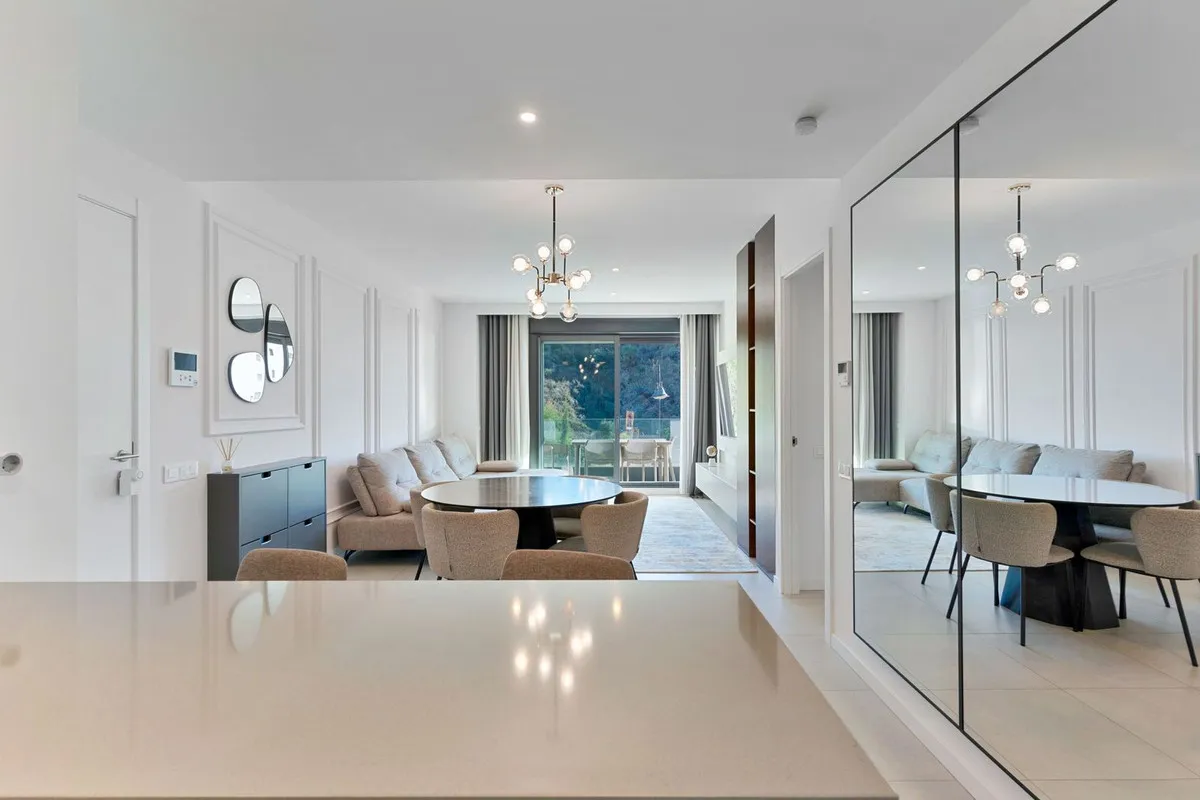 3056af7a-8218-45fd-9761-2775ef0b7acb