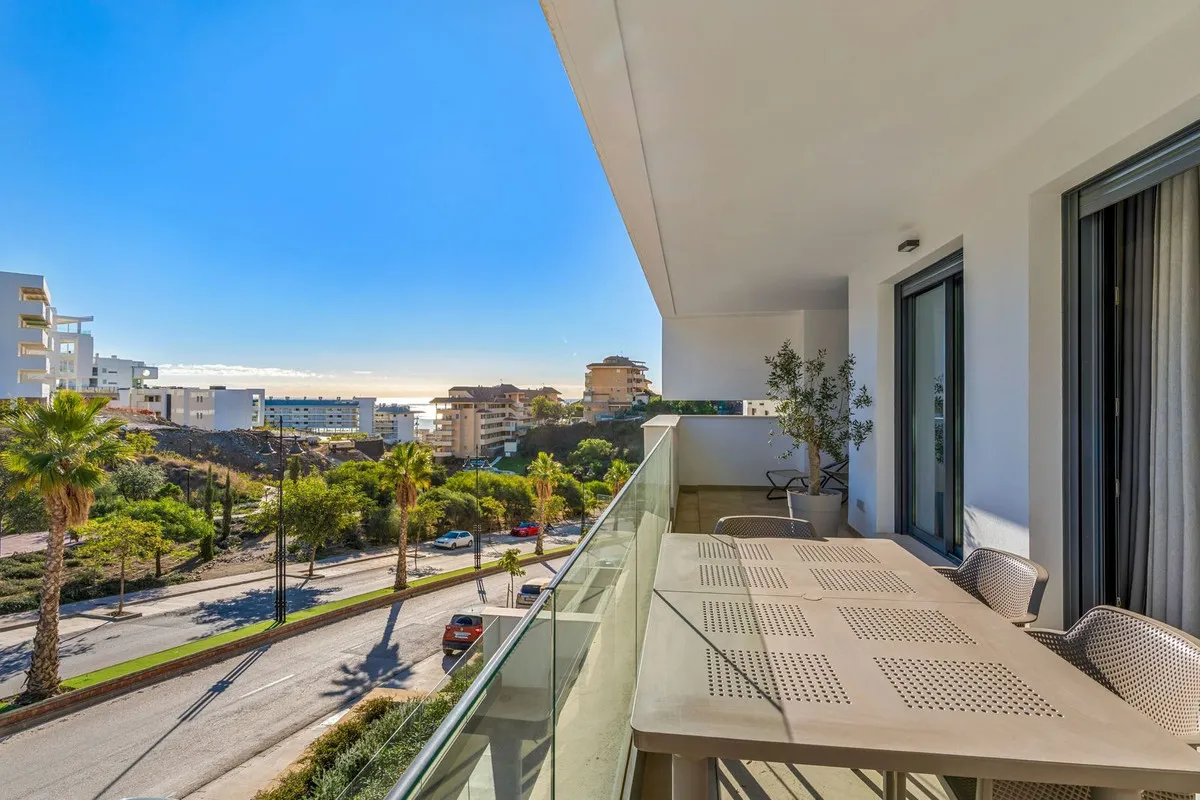 3279ef62-969b-4539-a6f2-7ecd0c19a64d