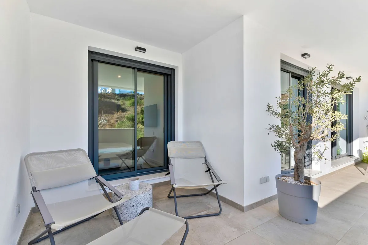 b59af3b1-ff6d-4a33-95c8-6669d857108f