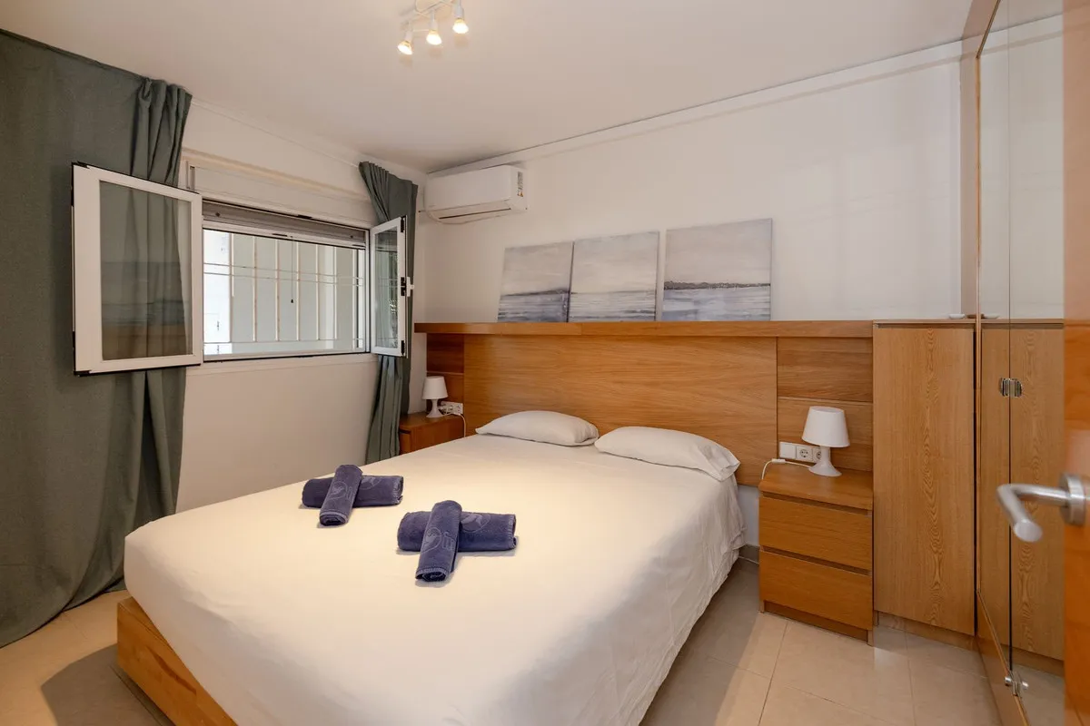 6f134fe1-e40f-4ab7-9a98-44b388b7d565