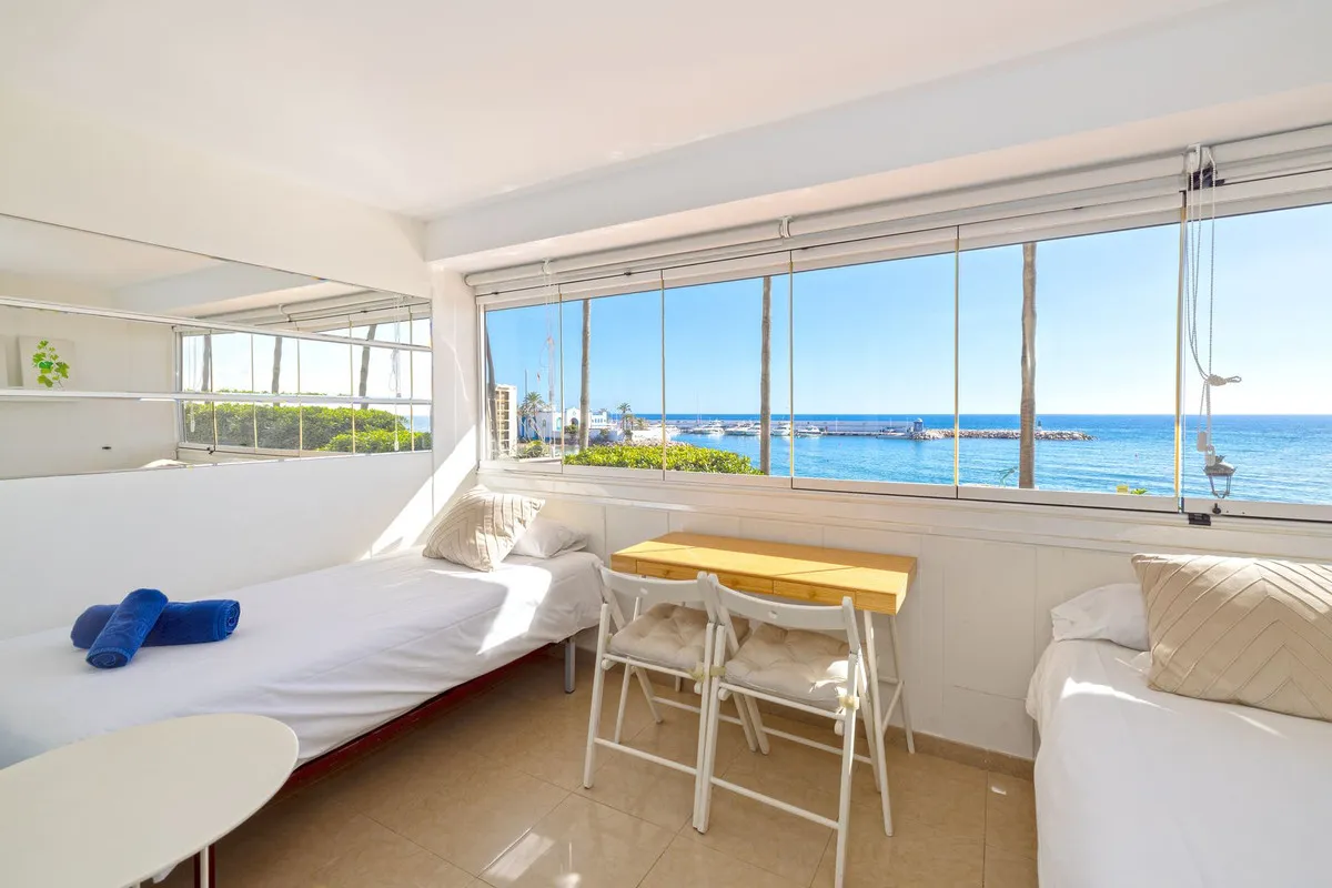 7fd94c31-bfe2-4745-8965-3e72af2719b6