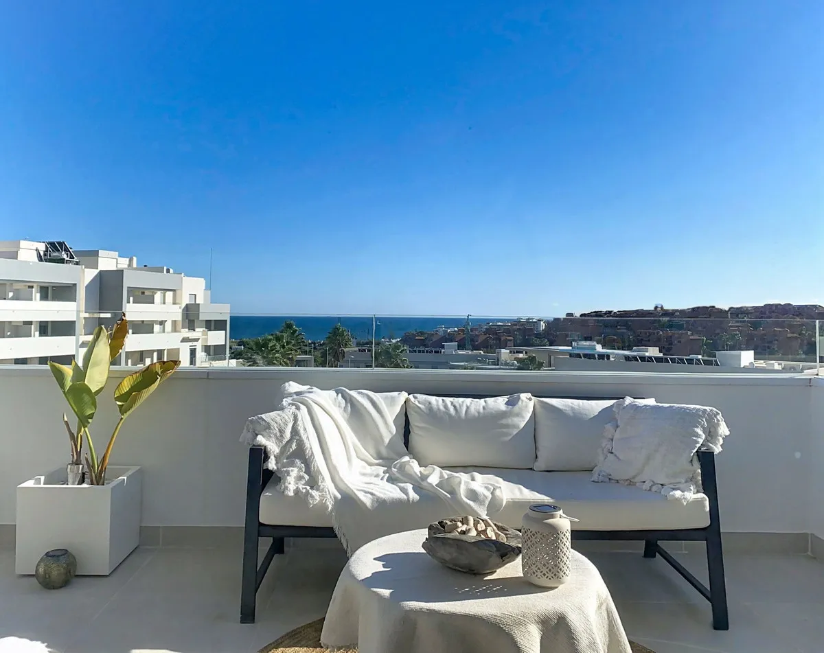 39808242-f325-4a83-9ccb-05c357362979