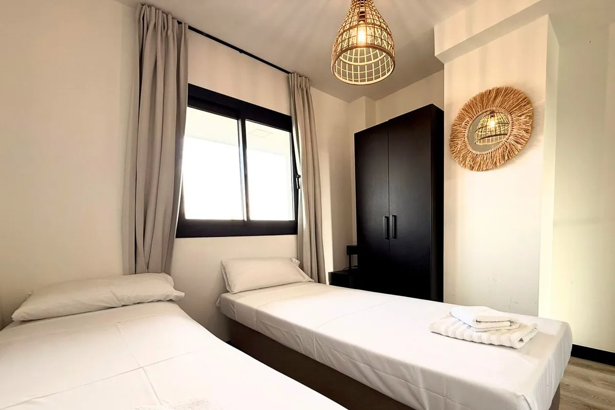 0cf9ce45-b627-4686-8de4-3a121b6be876