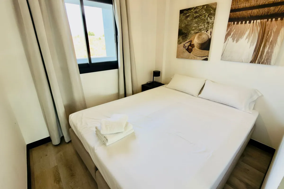 2515d9d9-3162-4d3d-bf24-a169a7ca6cca