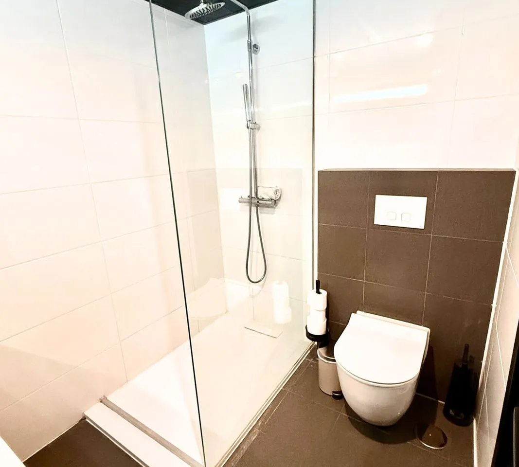 4ffbc63a-fde9-4f37-844f-5f48a8c3d15d