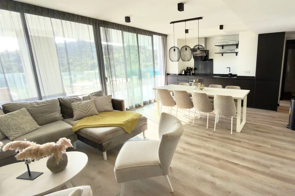 cbae8668-caa3-489e-92a1-b49233abfee7