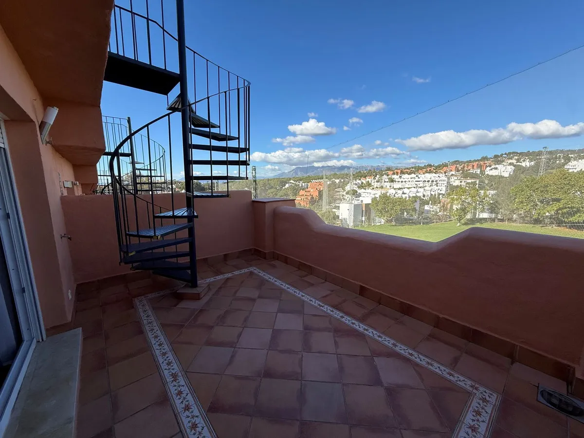 af55e542-9025-4c6d-91f6-c802a74b3b01